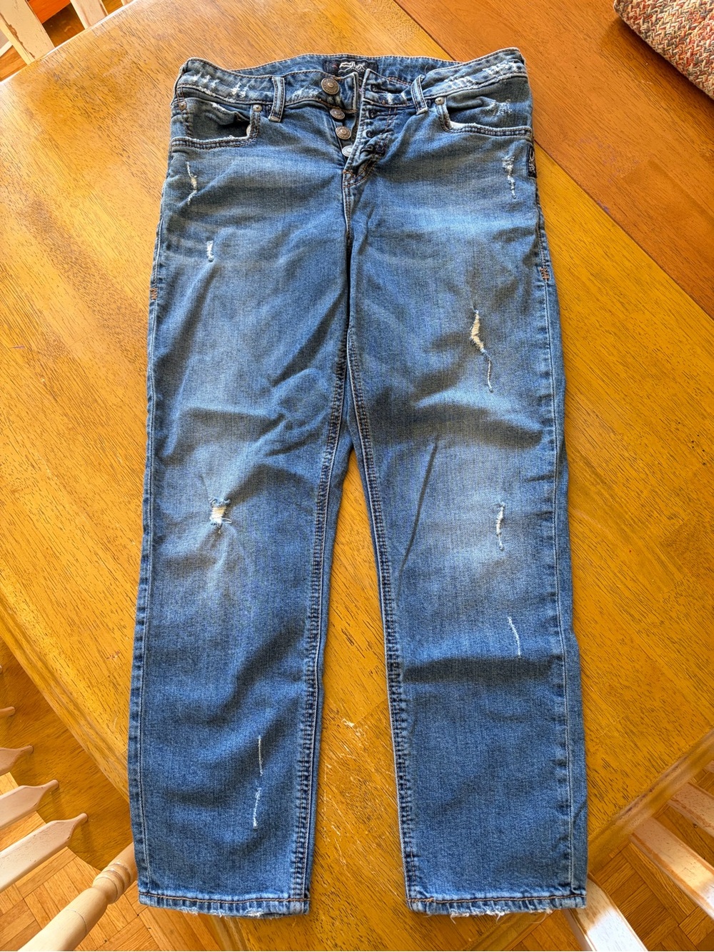 Women’s Silver Jeans Co Avery Slim Crop Jeans 28 Distressed Button Fly